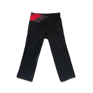 UNDER ARMOUR | BLACK & PINK CROPPED TIGHTS/LEGGING